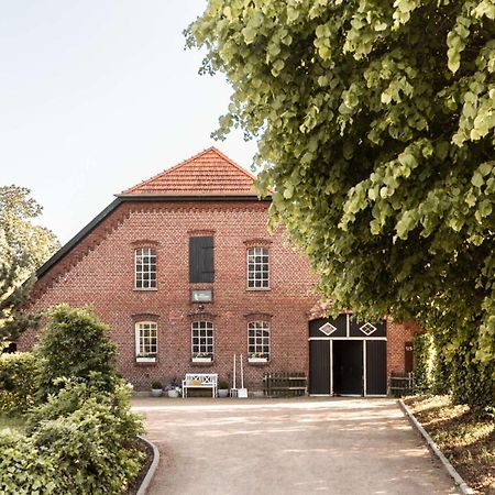 Hofgut Mollberg Hotel Wiefelstede ภายนอก รูปภาพ