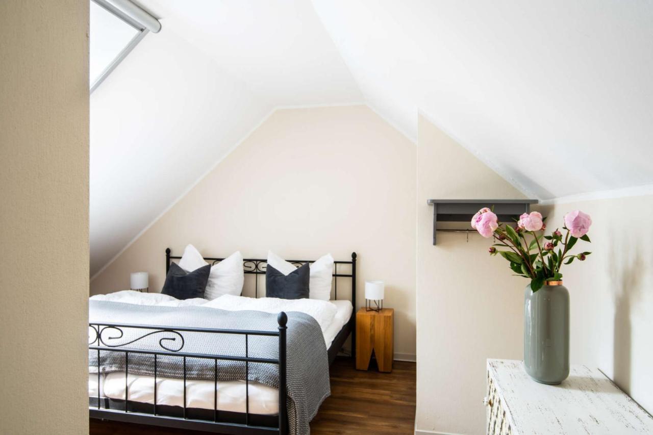 Hofgut Mollberg Hotel Wiefelstede ภายนอก รูปภาพ